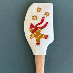 Skating Gingerbread Cookie Spatula